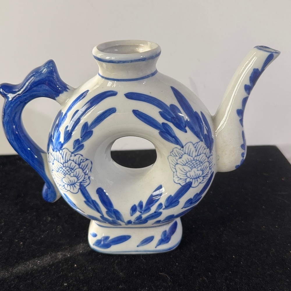Two's Company Blue and White Ceramic Base - Picture 3 of 7